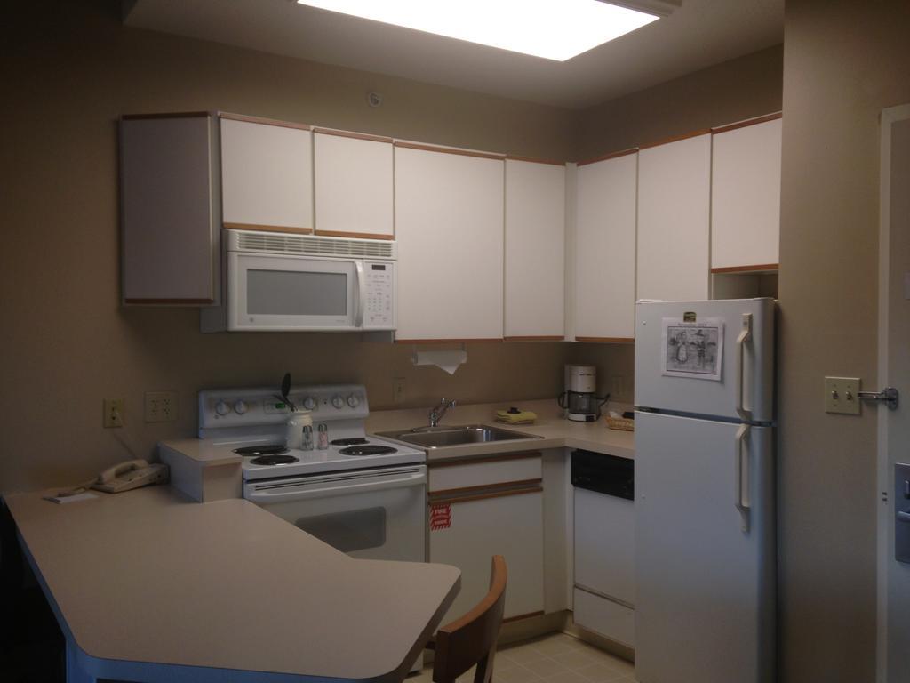 Cresthill Suites Suny University Albany Eksteriør billede