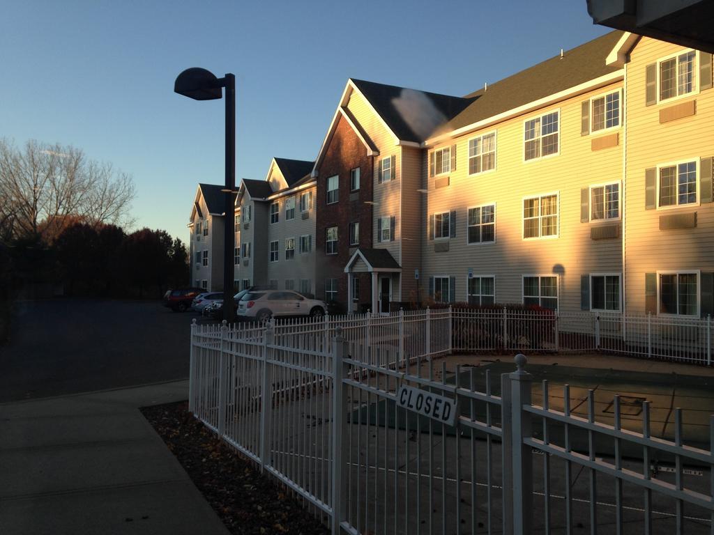 Cresthill Suites Suny University Albany Eksteriør billede