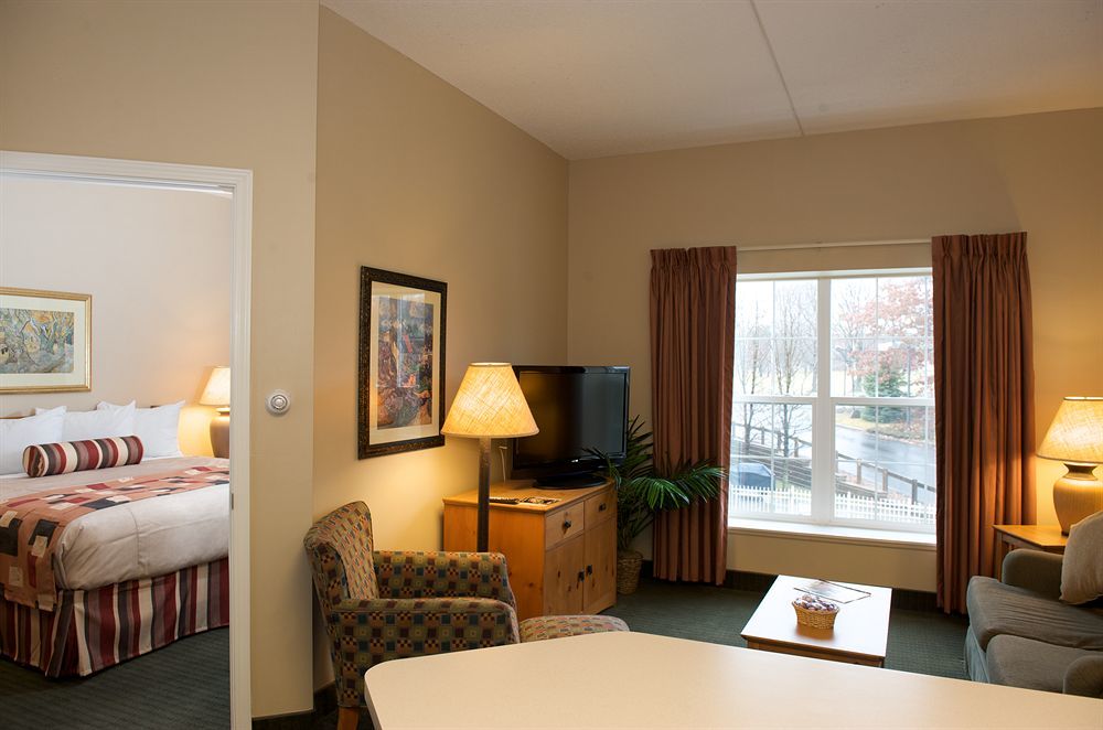 Cresthill Suites Suny University Albany Eksteriør billede